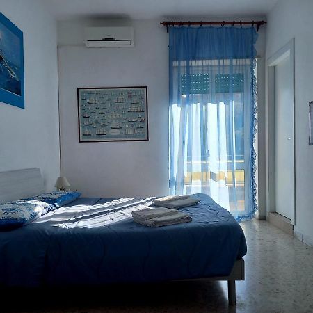 A Casa Di Lidia B&B Гаэта Экстерьер фото